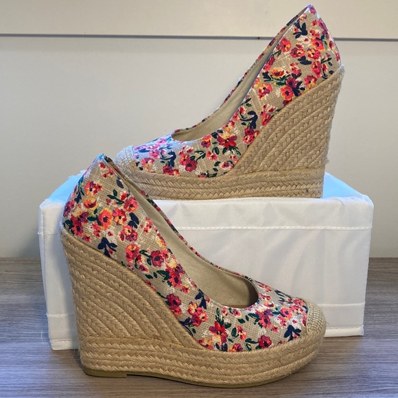 NWT Groove platform espadrilles wedge heel 6 - Picture 2 of 15